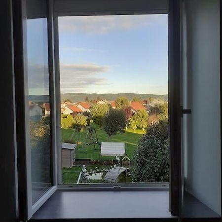 Frasne Logement Entier. Gite Les Brimbelles Exteriér fotografie